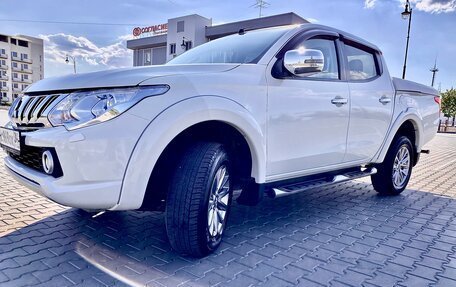 Mitsubishi L200 IV рестайлинг, 2016 год, 3 550 000 рублей, 30 фотография