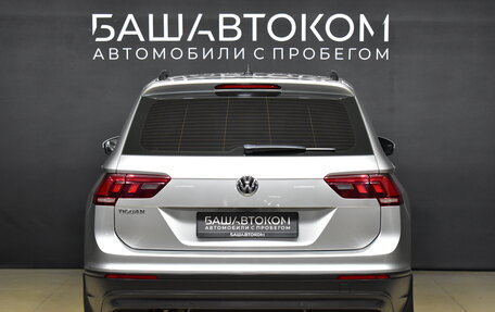 Volkswagen Tiguan II, 2018 год, 2 170 000 рублей, 6 фотография