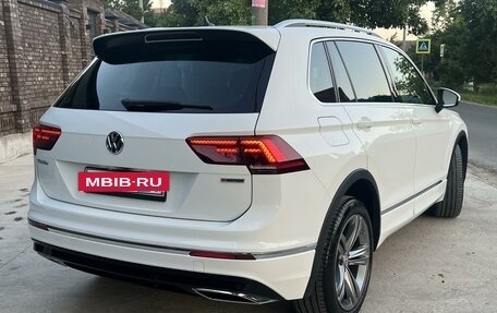 Volkswagen Tiguan II, 2019 год, 3 850 000 рублей, 6 фотография