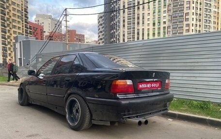 BMW 3 серия, 1992 год, 500 000 рублей, 4 фотография