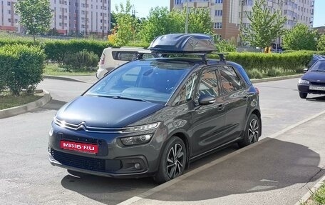 Citroen C4 Picasso II рестайлинг, 2017 год, 1 650 000 рублей, 1 фотография