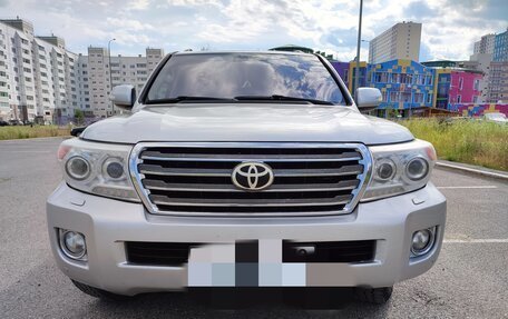 Toyota Land Cruiser 200, 2007 год, 2 850 000 рублей, 2 фотография