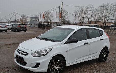 Hyundai Solaris II рестайлинг, 2014 год, 849 000 рублей, 2 фотография