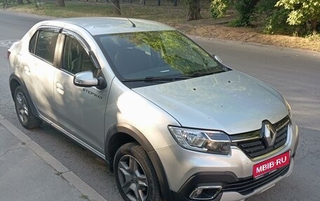 Renault Logan II, 2022 год, 1 550 000 рублей, 1 фотография