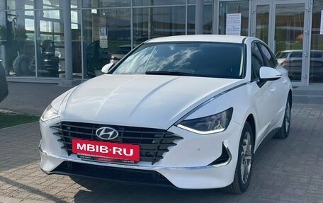 Hyundai Sonata VIII, 2020 год, 2 130 000 рублей, 2 фотография