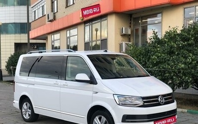 Volkswagen Multivan T6 рестайлинг, 2019 год, 4 300 000 рублей, 1 фотография