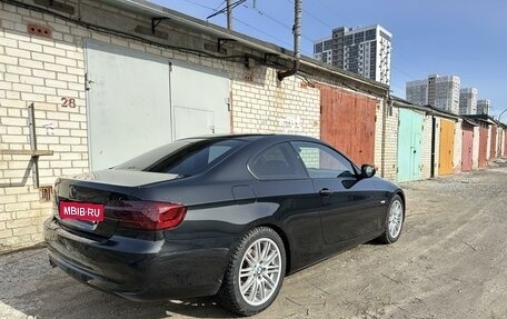 BMW 3 серия, 2011 год, 1 600 000 рублей, 3 фотография