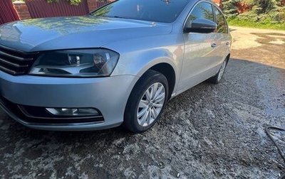 Volkswagen Passat B7, 2011 год, 1 000 000 рублей, 1 фотография