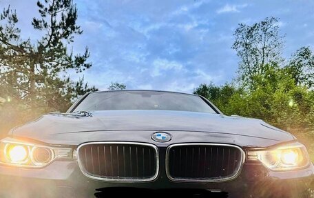 BMW 3 серия, 2014 год, 1 900 000 рублей, 3 фотография
