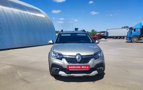 Renault Sandero II рестайлинг, 2019 год, 1 280 000 рублей, 4 фотография