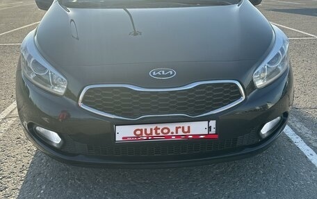 KIA cee'd III, 2013 год, 999 999 рублей, 2 фотография