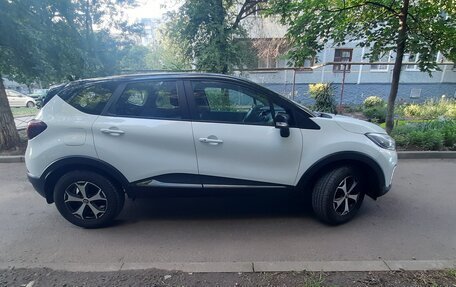 Renault Kaptur I рестайлинг, 2017 год, 1 650 000 рублей, 4 фотография