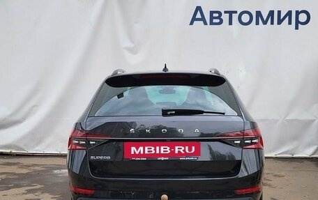 Skoda Superb III рестайлинг, 2019 год, 3 200 000 рублей, 6 фотография