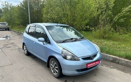 Honda Fit III, 2001 год, 365 000 рублей, 1 фотография