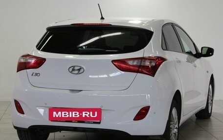 Hyundai i30 II рестайлинг, 2015 год, 1 399 000 рублей, 5 фотография