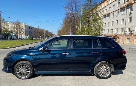 Toyota Corolla, 2018 год, 1 785 000 рублей, 3 фотография