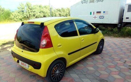 Peugeot 107 I рестайлинг, 2008 год, 600 000 рублей, 3 фотография