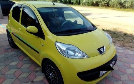 Peugeot 107 I рестайлинг, 2008 год, 600 000 рублей, 2 фотография