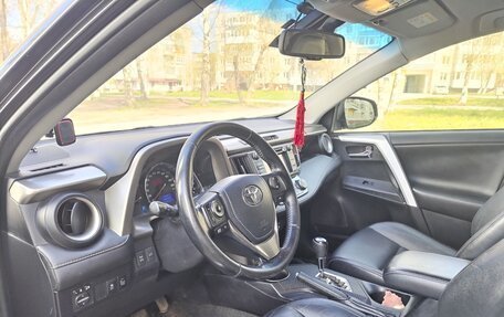 Toyota RAV4, 2013 год, 2 200 000 рублей, 6 фотография