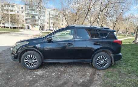 Toyota RAV4, 2013 год, 2 200 000 рублей, 4 фотография