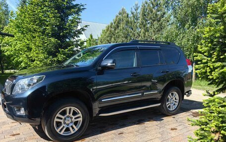 Toyota Land Cruiser Prado 150 рестайлинг 2, 2009 год, 3 650 000 рублей, 14 фотография