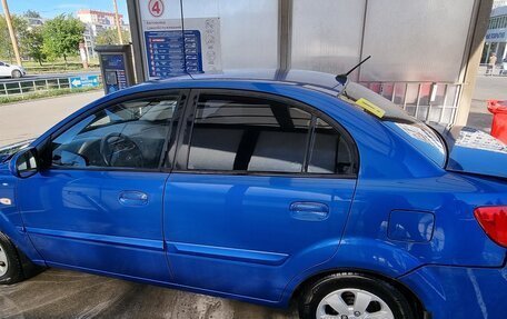 KIA Rio II, 2011 год, 550 000 рублей, 3 фотография