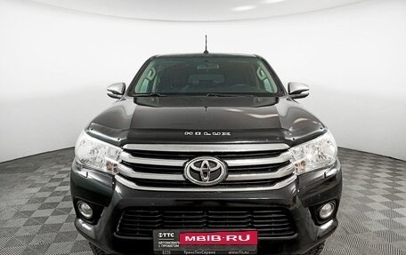 Toyota Hilux VIII, 2017 год, 3 399 000 рублей, 2 фотография