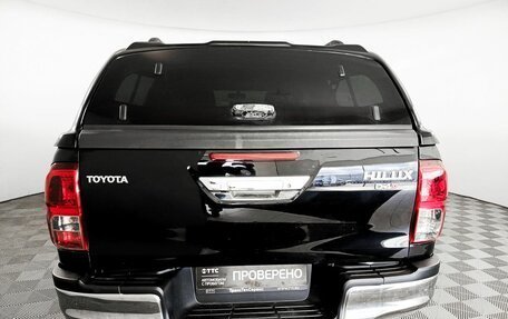 Toyota Hilux VIII, 2017 год, 3 399 000 рублей, 6 фотография