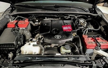Toyota Hilux VIII, 2017 год, 3 399 000 рублей, 9 фотография