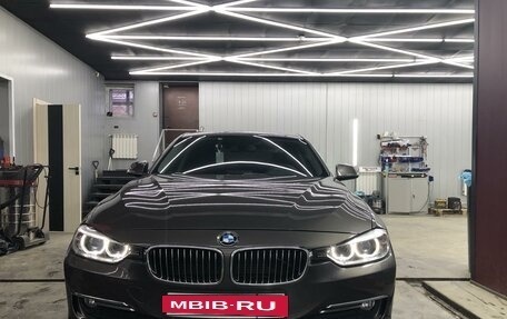 BMW 3 серия, 2013 год, 2 000 000 рублей, 3 фотография