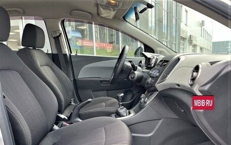 Chevrolet Aveo III, 2014 год, 879 000 рублей, 7 фотография