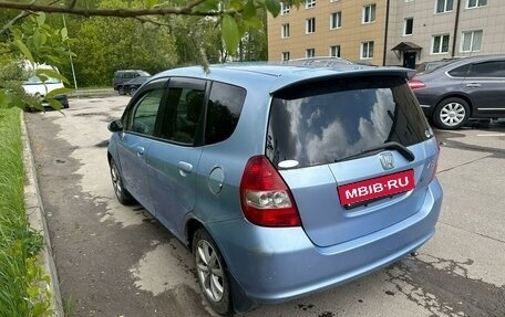 Honda Fit III, 2001 год, 365 000 рублей, 3 фотография