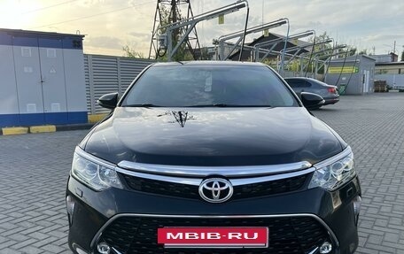Toyota Camry, 2017 год, 2 550 000 рублей, 2 фотография