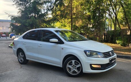 Volkswagen Polo VI (EU Market), 2016 год, 955 000 рублей, 3 фотография