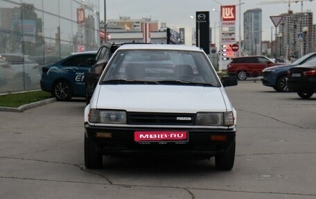 Mazda 323, 1987 год, 199 000 рублей, 2 фотография