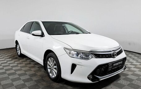 Toyota Camry, 2016 год, 2 270 000 рублей, 3 фотография