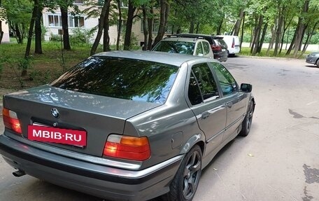 BMW 3 серия, 1991 год, 350 000 рублей, 4 фотография
