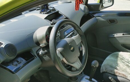 Chevrolet Spark III, 2013 год, 750 000 рублей, 3 фотография