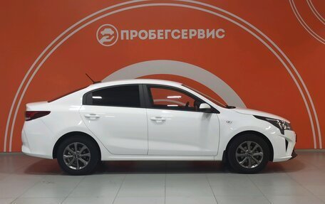 KIA Rio IV, 2021 год, 1 890 000 рублей, 4 фотография