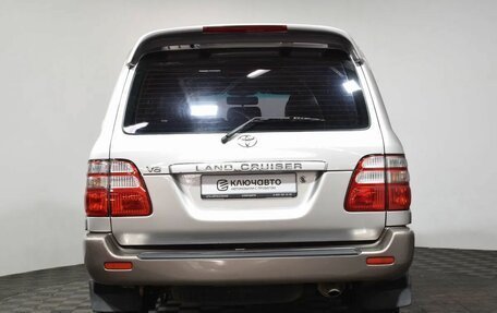 Toyota Land Cruiser 100 рестайлинг 2, 2003 год, 1 719 000 рублей, 5 фотография