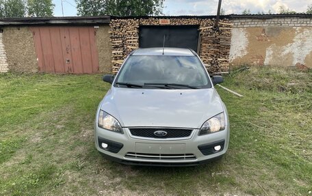 Ford Focus II рестайлинг, 2005 год, 375 000 рублей, 3 фотография