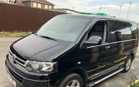 Volkswagen Caravelle T5, 2012 год, 2 300 000 рублей, 7 фотография