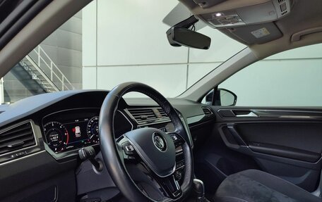 Volkswagen Tiguan II, 2017 год, 2 700 000 рублей, 11 фотография