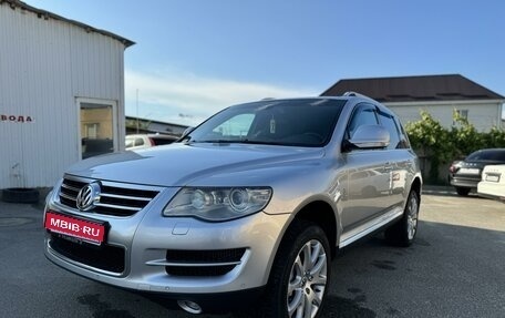 Volkswagen Touareg III, 2008 год, 1 370 000 рублей, 1 фотография