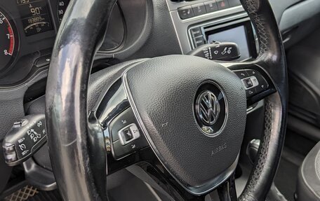 Volkswagen Polo VI (EU Market), 2016 год, 1 430 000 рублей, 29 фотография