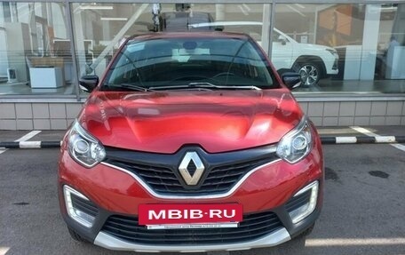 Renault Kaptur I рестайлинг, 2019 год, 1 550 000 рублей, 2 фотография