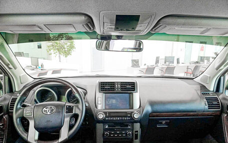 Toyota Land Cruiser Prado 150 рестайлинг 2, 2012 год, 3 346 000 рублей, 14 фотография