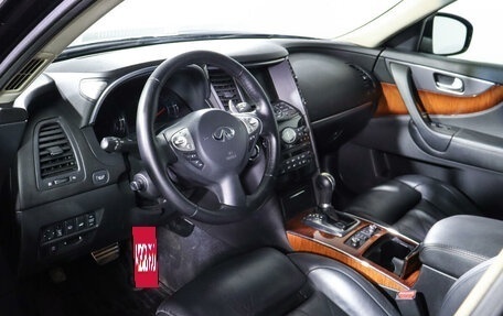 Infiniti FX II, 2011 год, 1 790 000 рублей, 14 фотография