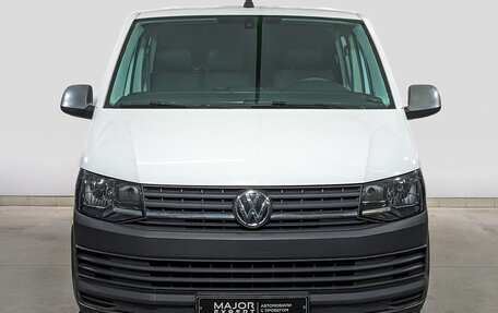 Volkswagen Transporter T6 рестайлинг, 2019 год, 2 250 000 рублей, 2 фотография