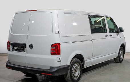 Volkswagen Transporter T6 рестайлинг, 2019 год, 2 250 000 рублей, 5 фотография